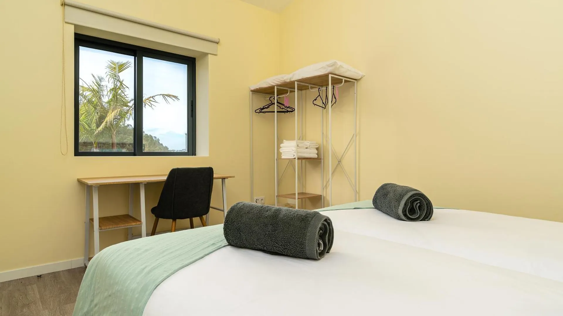 Florencas House - Private Jacuzzi & Garden Calheta  0*, Calheta (Madeira)