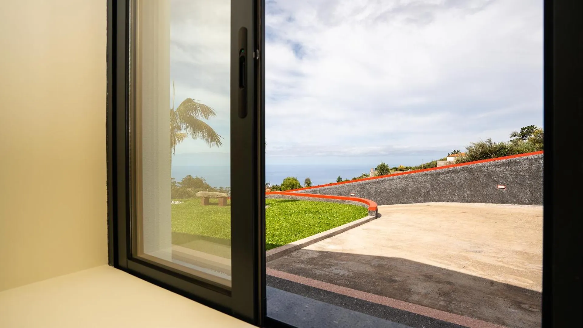 Florencas House - Private Jacuzzi & Garden Calheta  0*, Calheta (Madeira) Portugal